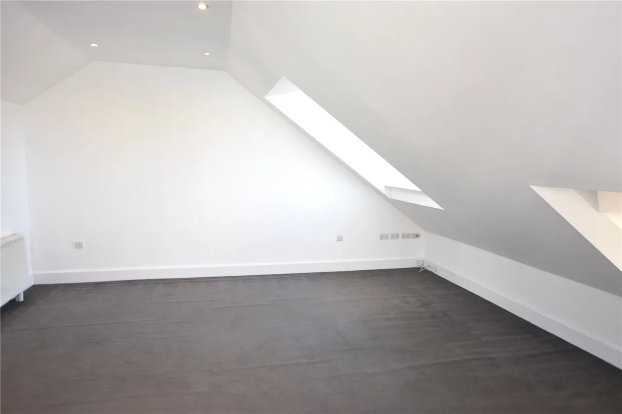 Stafford Road, Wallington, SM6, photo 8