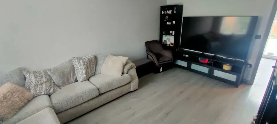 Newquay Drive, Wrexham, LL13, photo 5
