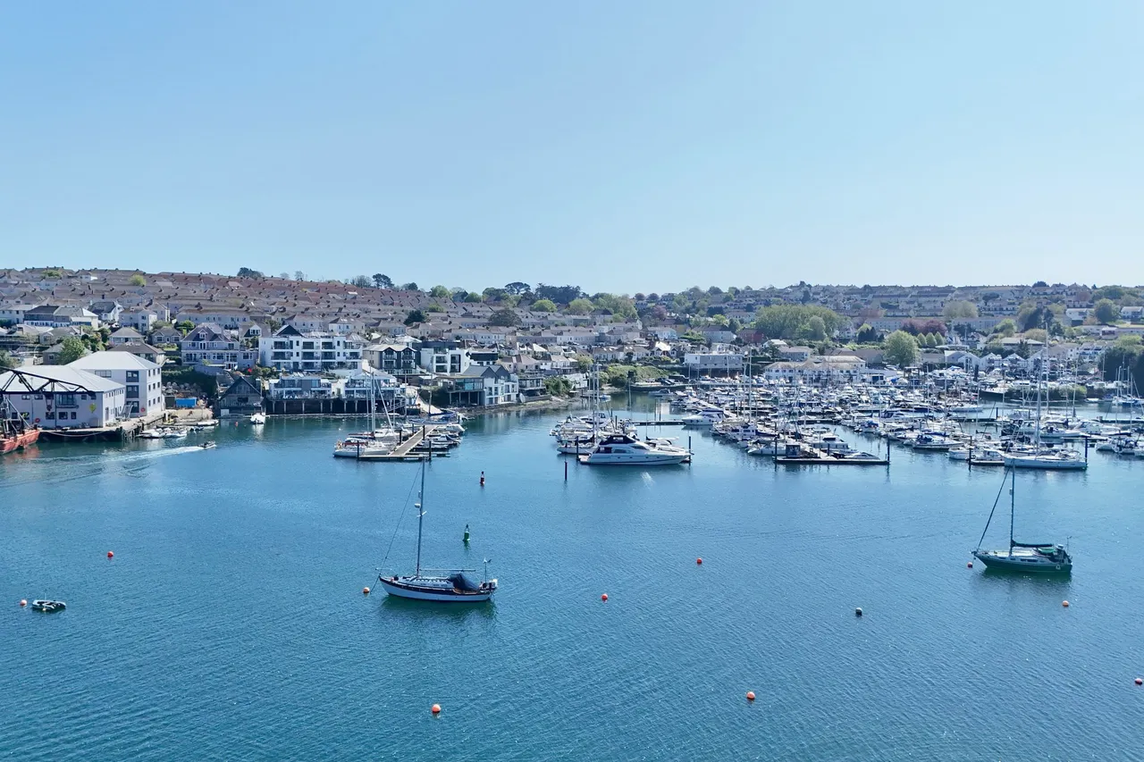 North Parade, Falmouth, TR11, photo 17