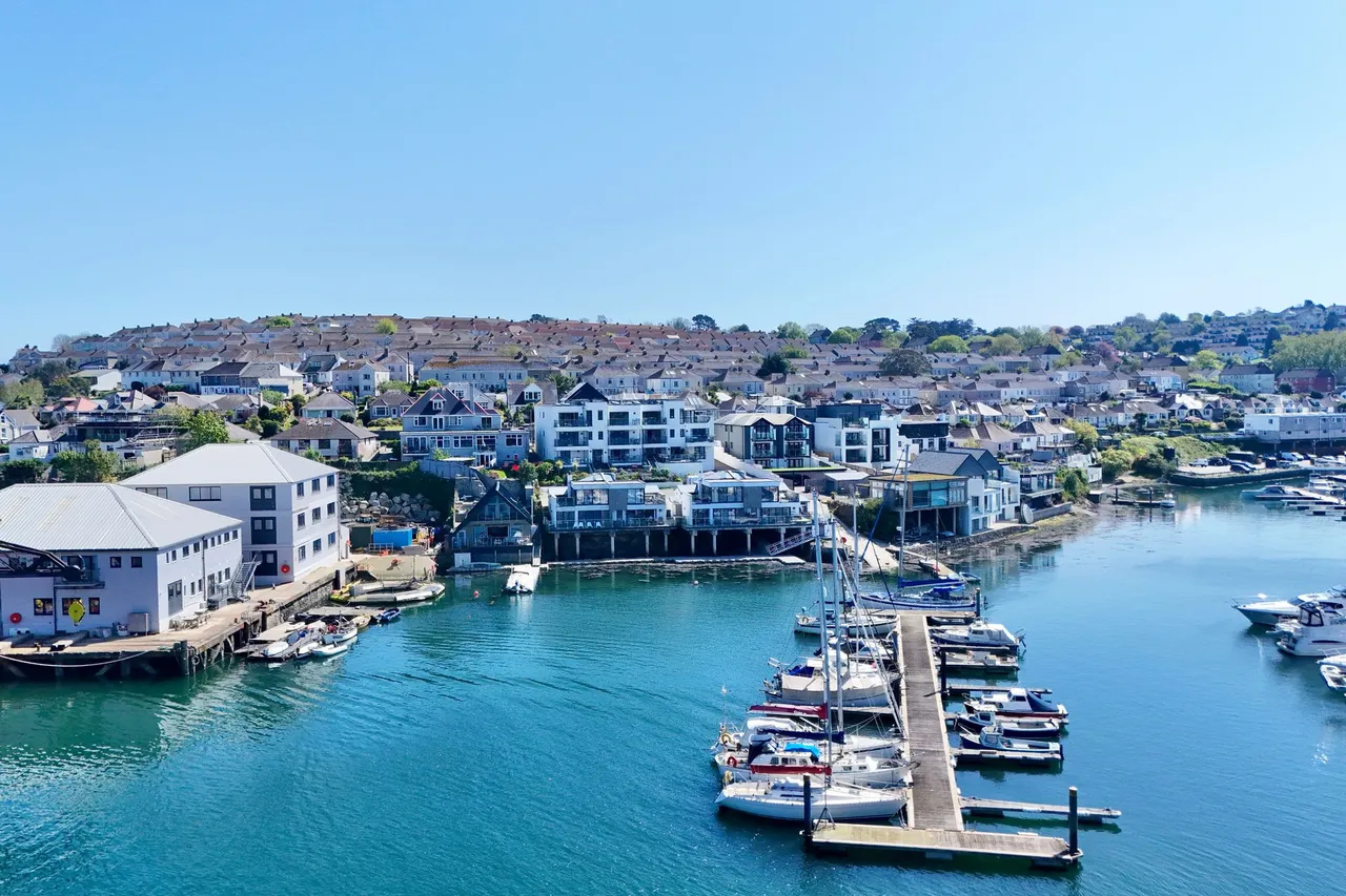 North Parade, Falmouth, TR11, photo 15
