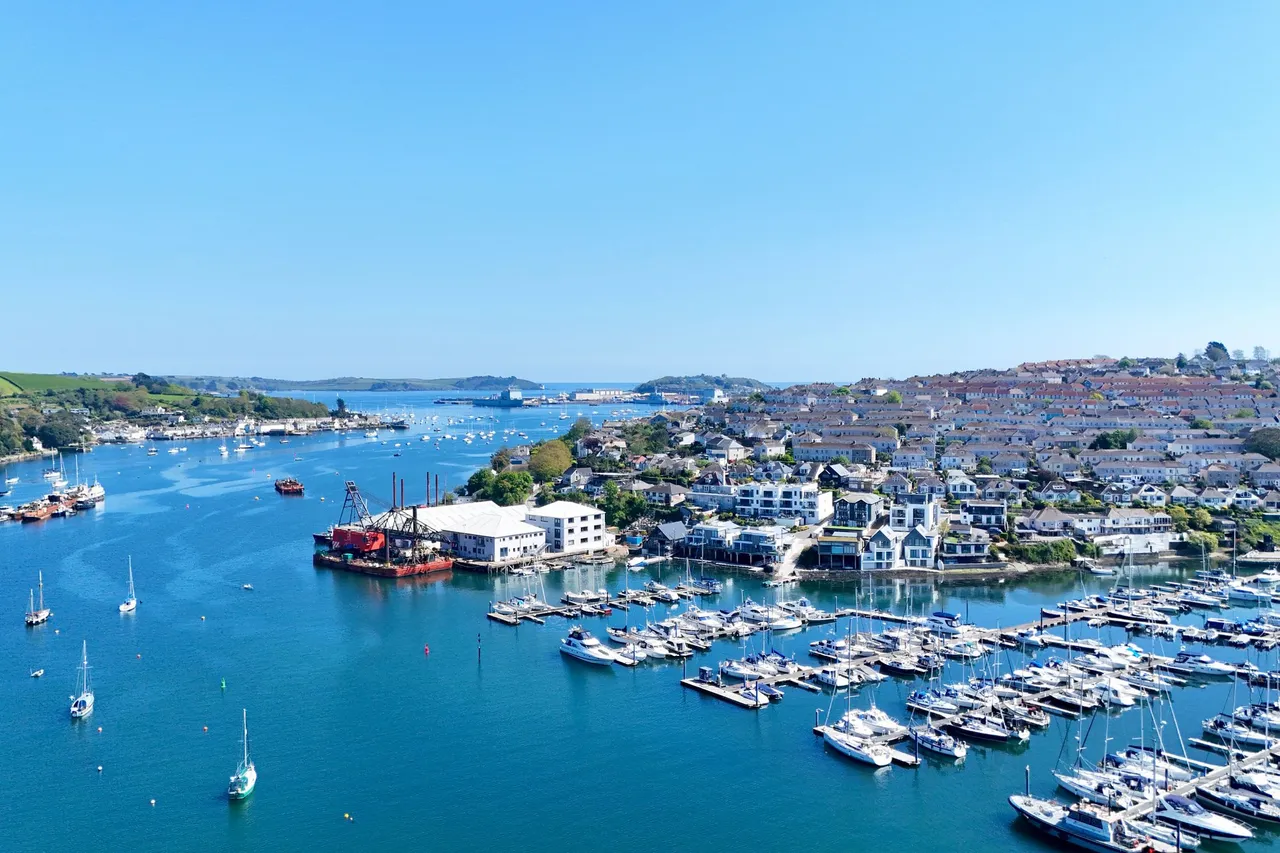 North Parade, Falmouth, TR11, photo 8