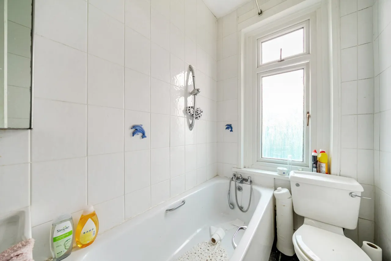 Wellmeadow Road, SE6, photo 8