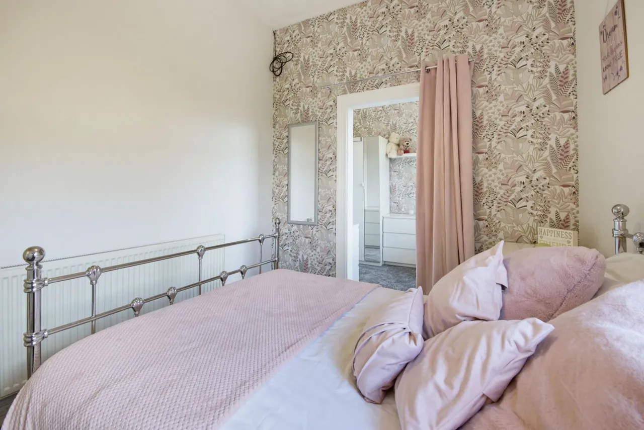 Manchester Road, Linthwaite, HD7, photo 25