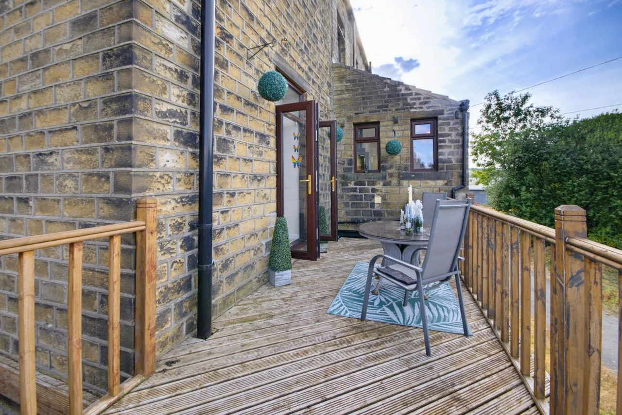 Manchester Road, Linthwaite, HD7, photo 41