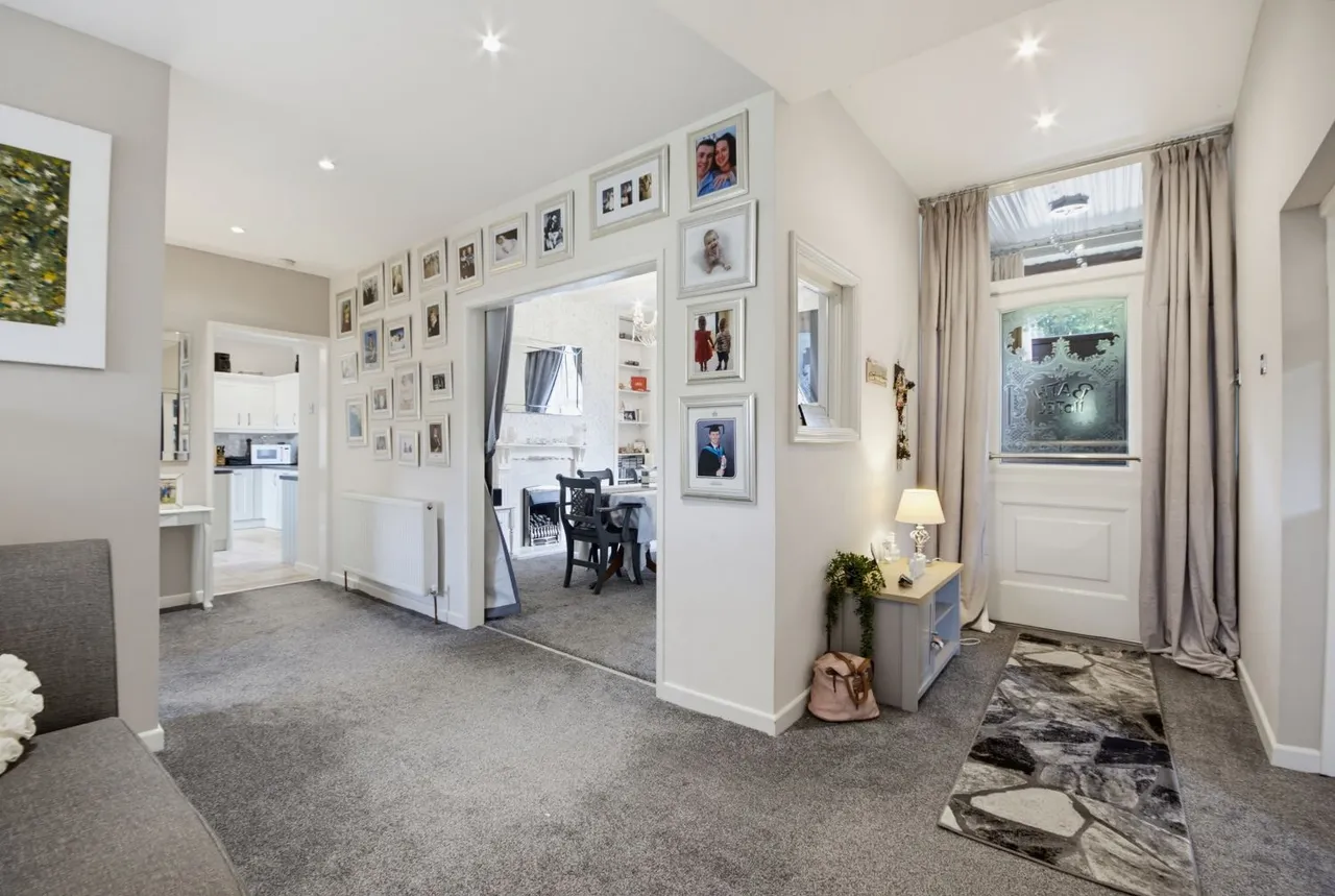 Manchester Road, Linthwaite, HD7, photo 7