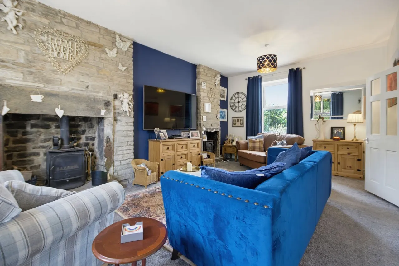 Manchester Road, Linthwaite, HD7, photo 6