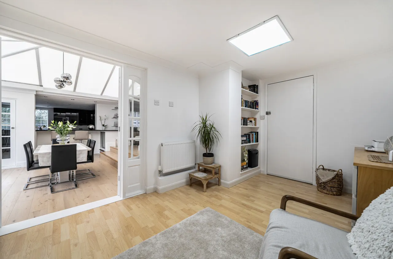 Sandhills, Knowl Hill, RG10, photo 16