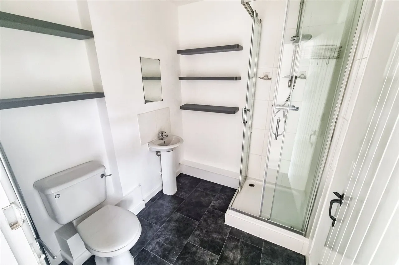 Mytchett Road, Mytchett, Camberley, Surrey, GU16 6AH, photo 14