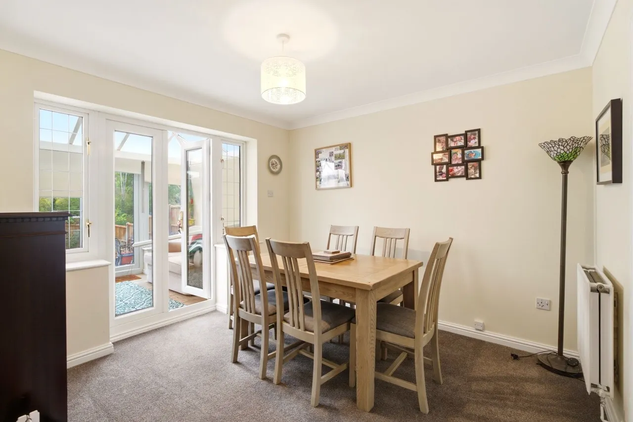 Mardle Close, Caddington, LU1, photo 5