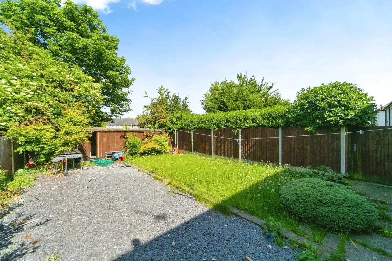 Dale Avenue, Bromborough, CH62, photo 14