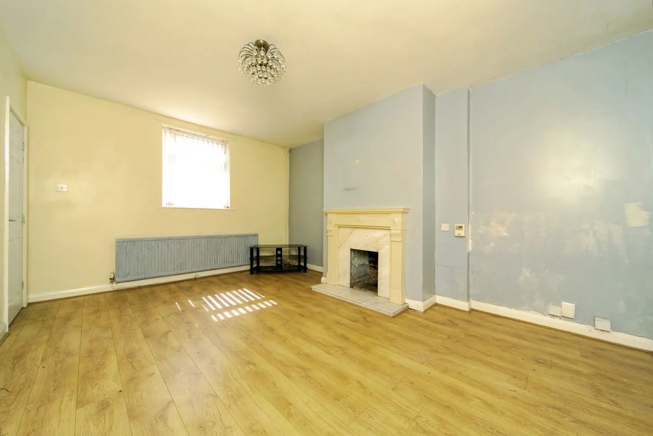 Dale Avenue, Bromborough, CH62, photo 5