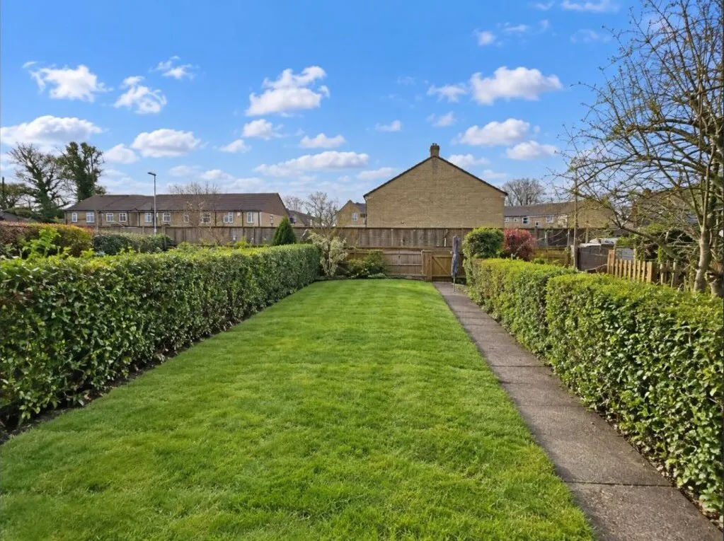 Mill Lane, Birkenshaw, BD11, photo 8