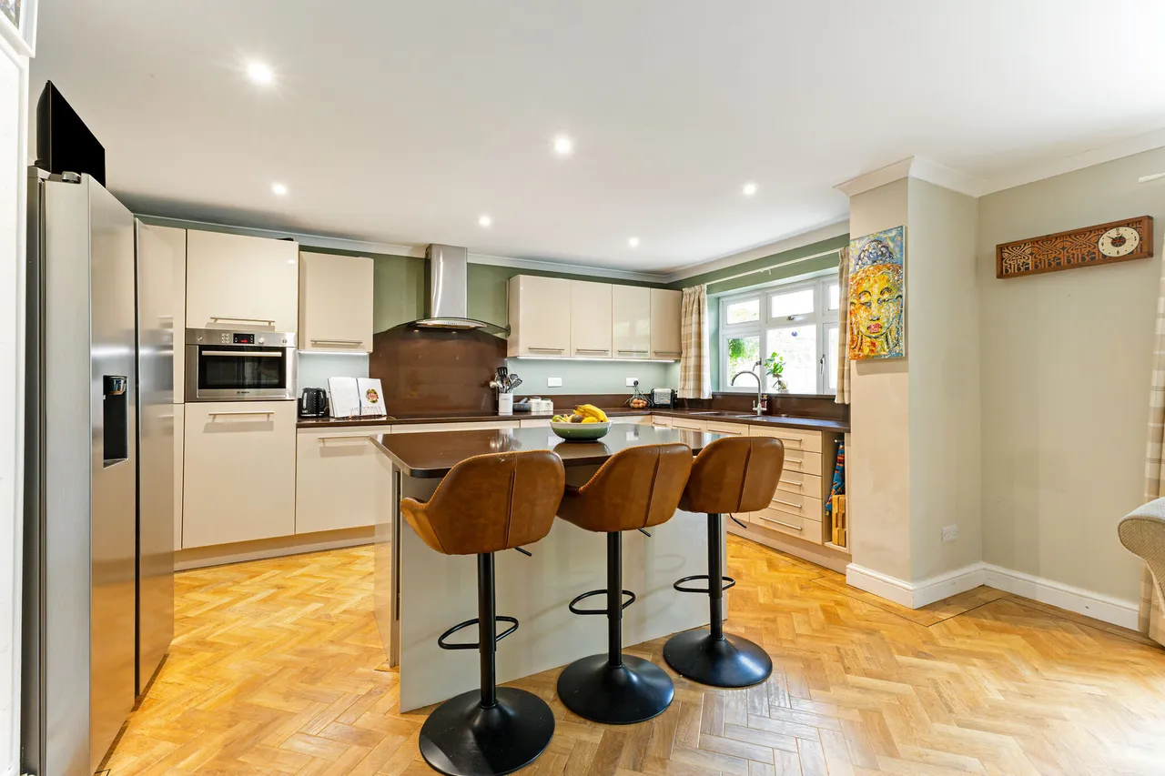 Lees Hill, South Warnborough, RG29, photo 3