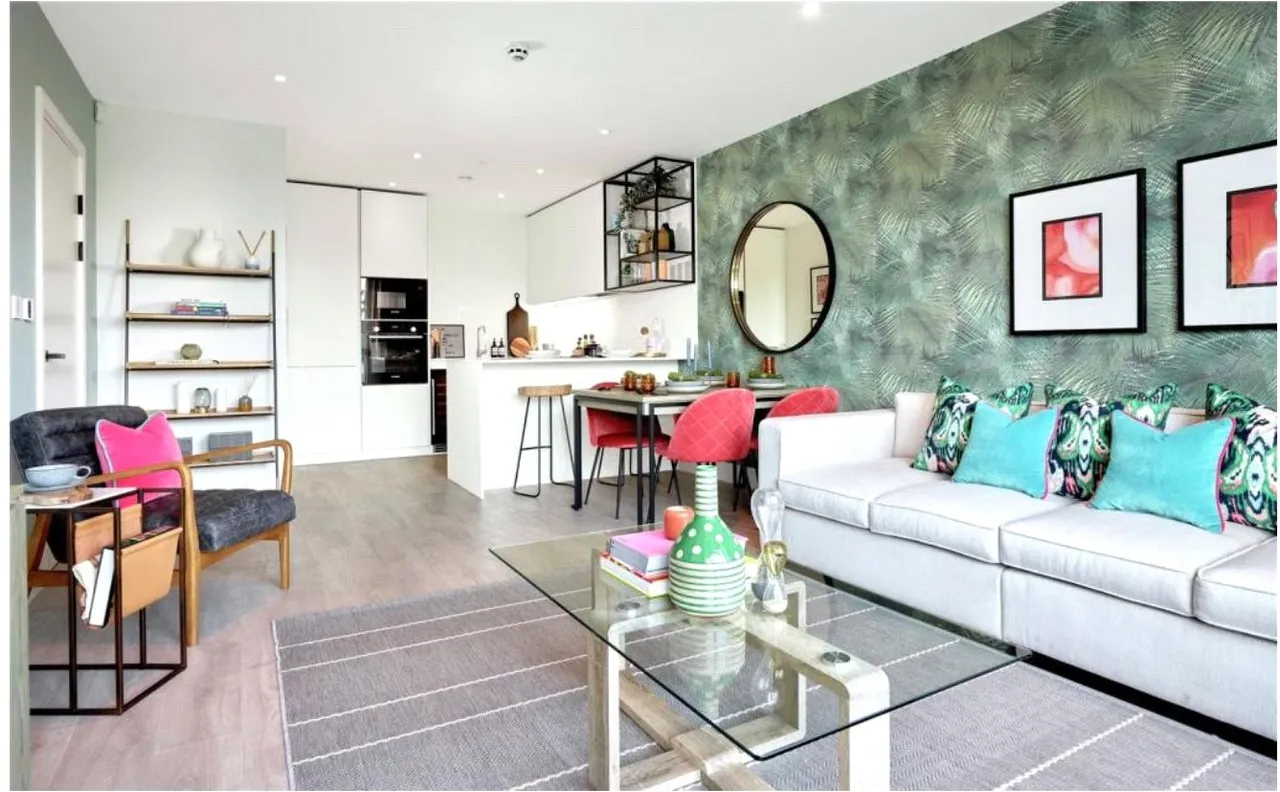 Beresford Avenue, HA0, photo 2
