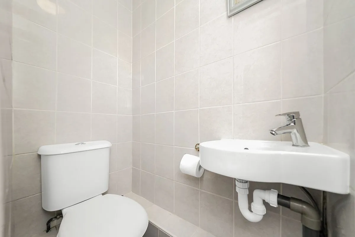 Tine Road, Chigwell, IG7, photo 6