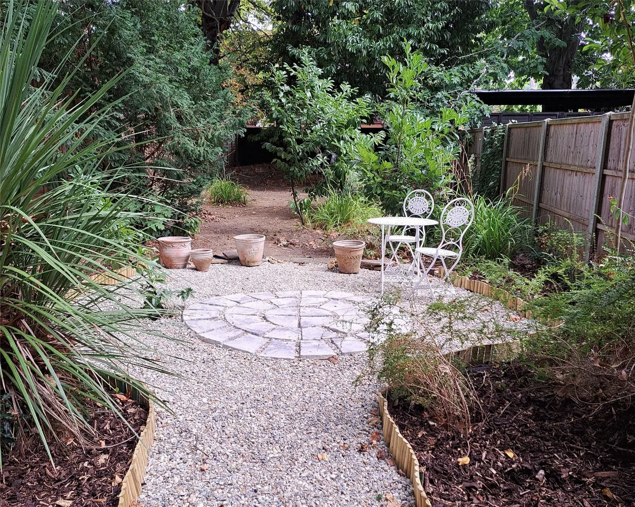 Mostyn Court, Egerton Road, Weybridge, KT13, photo 10