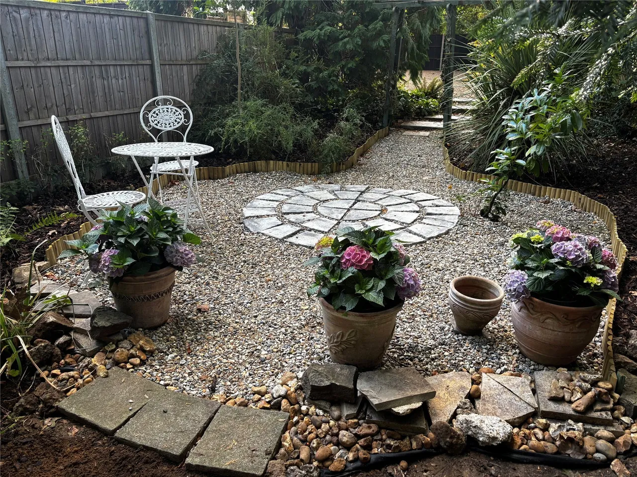 Mostyn Court, Egerton Road, Weybridge, KT13, photo 11