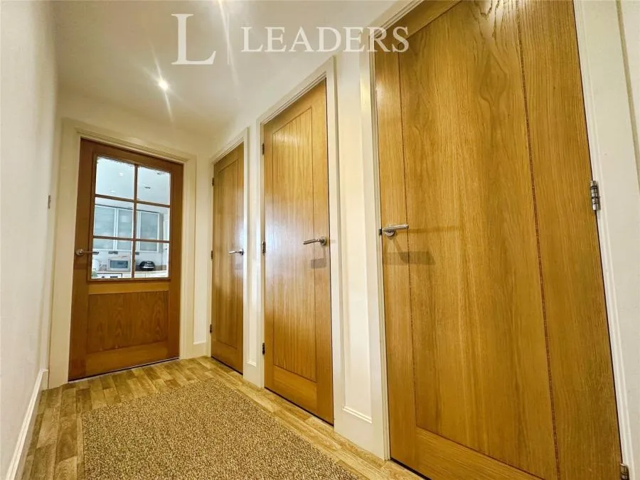 Anson Court, Gunwharf Quays, PO1, photo 10