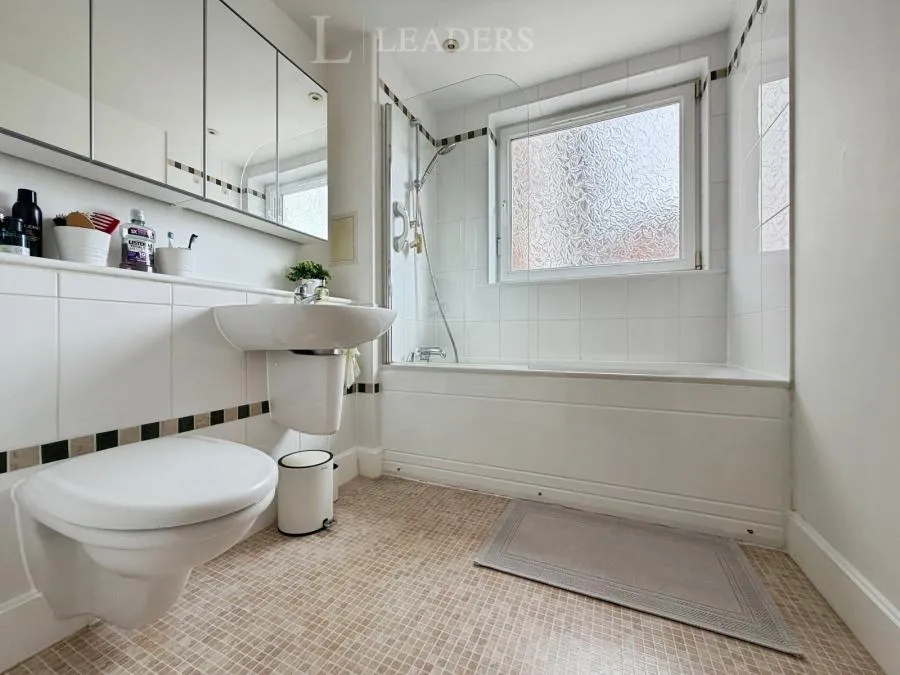 Anson Court, Gunwharf Quays, PO1, photo 11