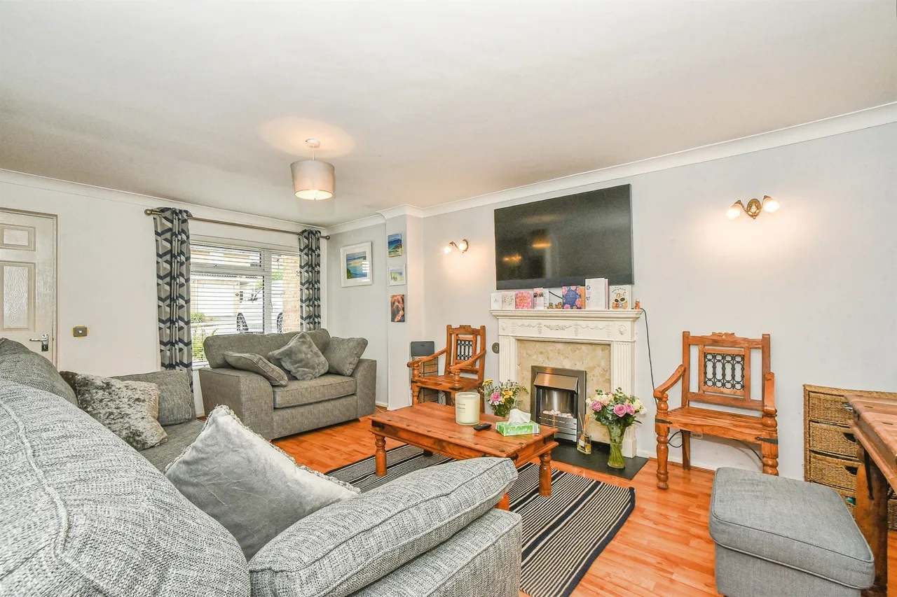Knowlands, Highworth, Swindon, photo 4