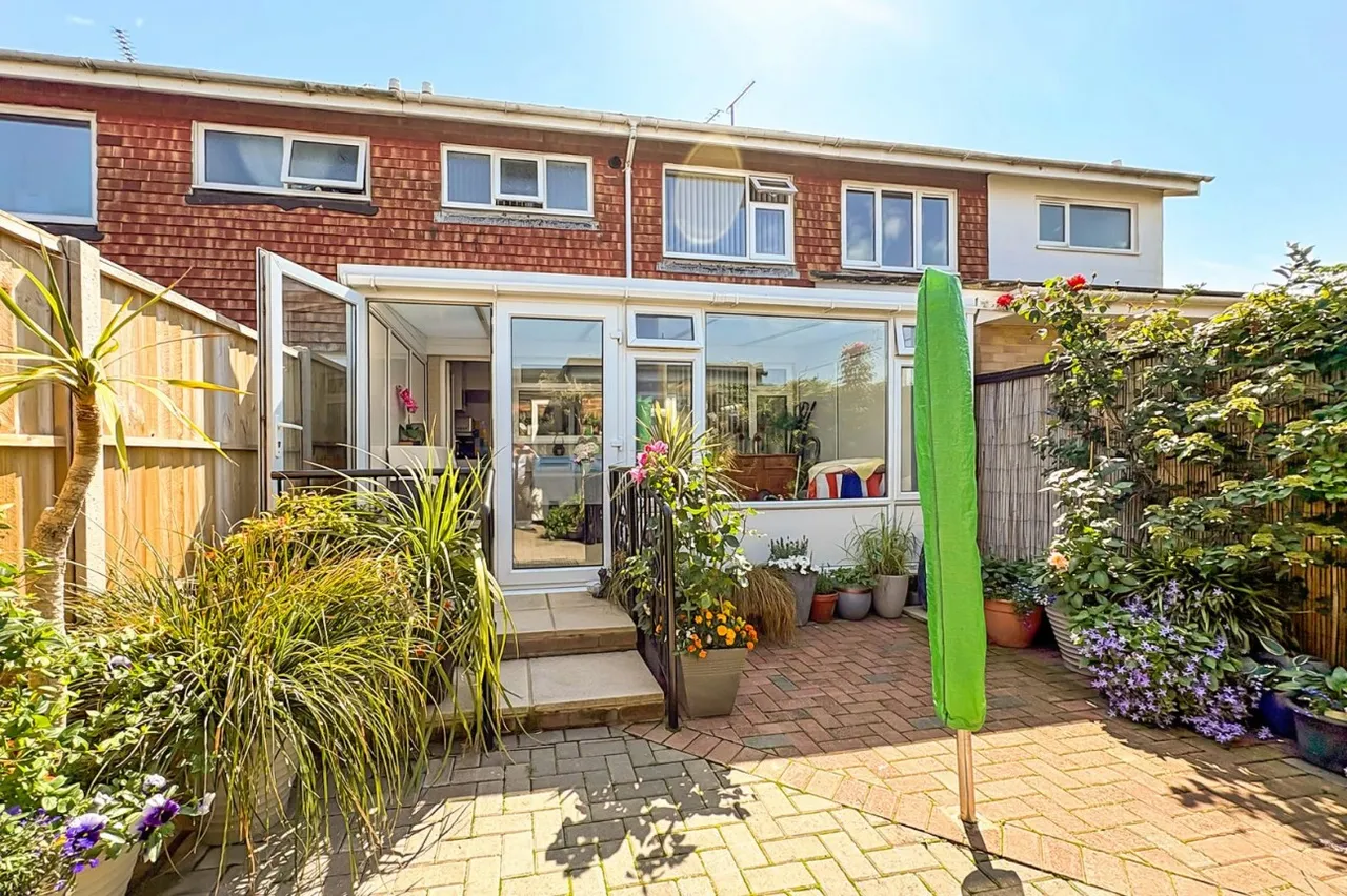 East Preston, Littlehampton, BN16, photo 11