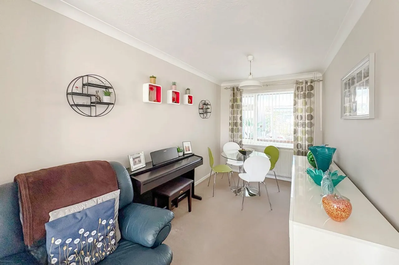 East Preston, Littlehampton, BN16, photo 14