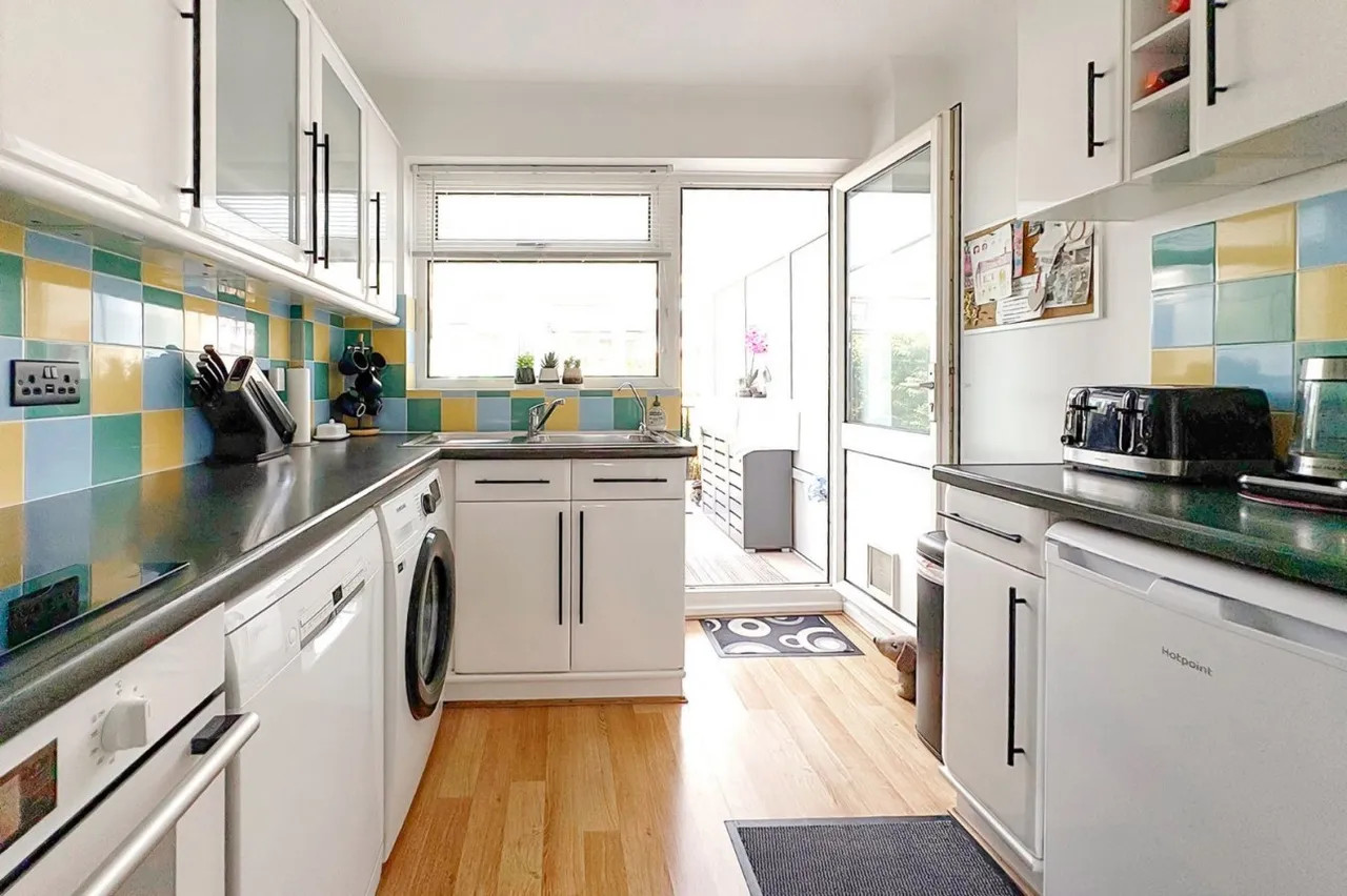East Preston, Littlehampton, BN16, photo 5