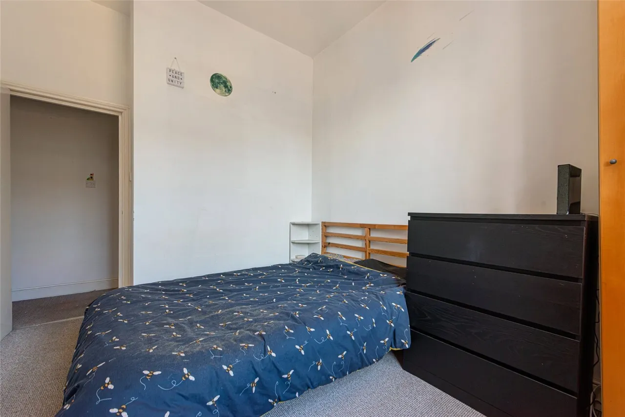 Tollington Road, London, photo 7
