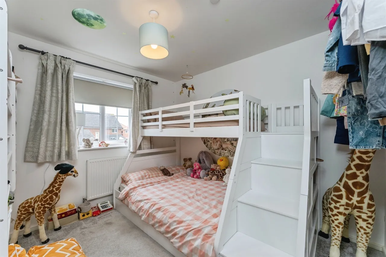 Oxford Court, Sealand, CH5, photo 12