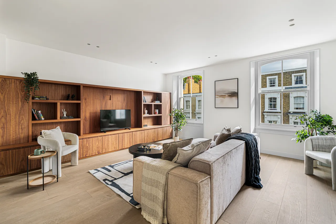 2 bed flat for sale — Redcliffe Road, Chelsea, London