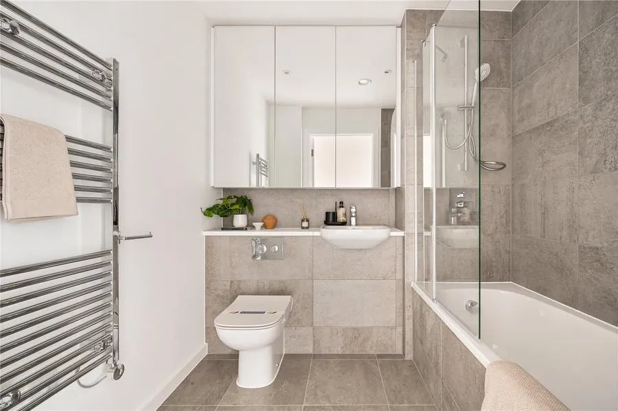 Smallcopper House, London, N18, photo 5