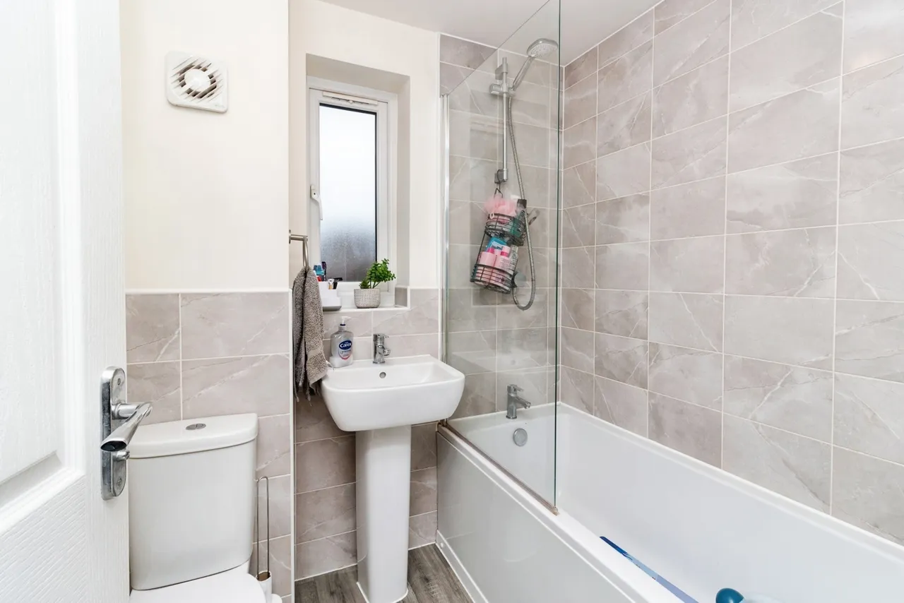 Nixon Lane, Stone, ST15, photo 11