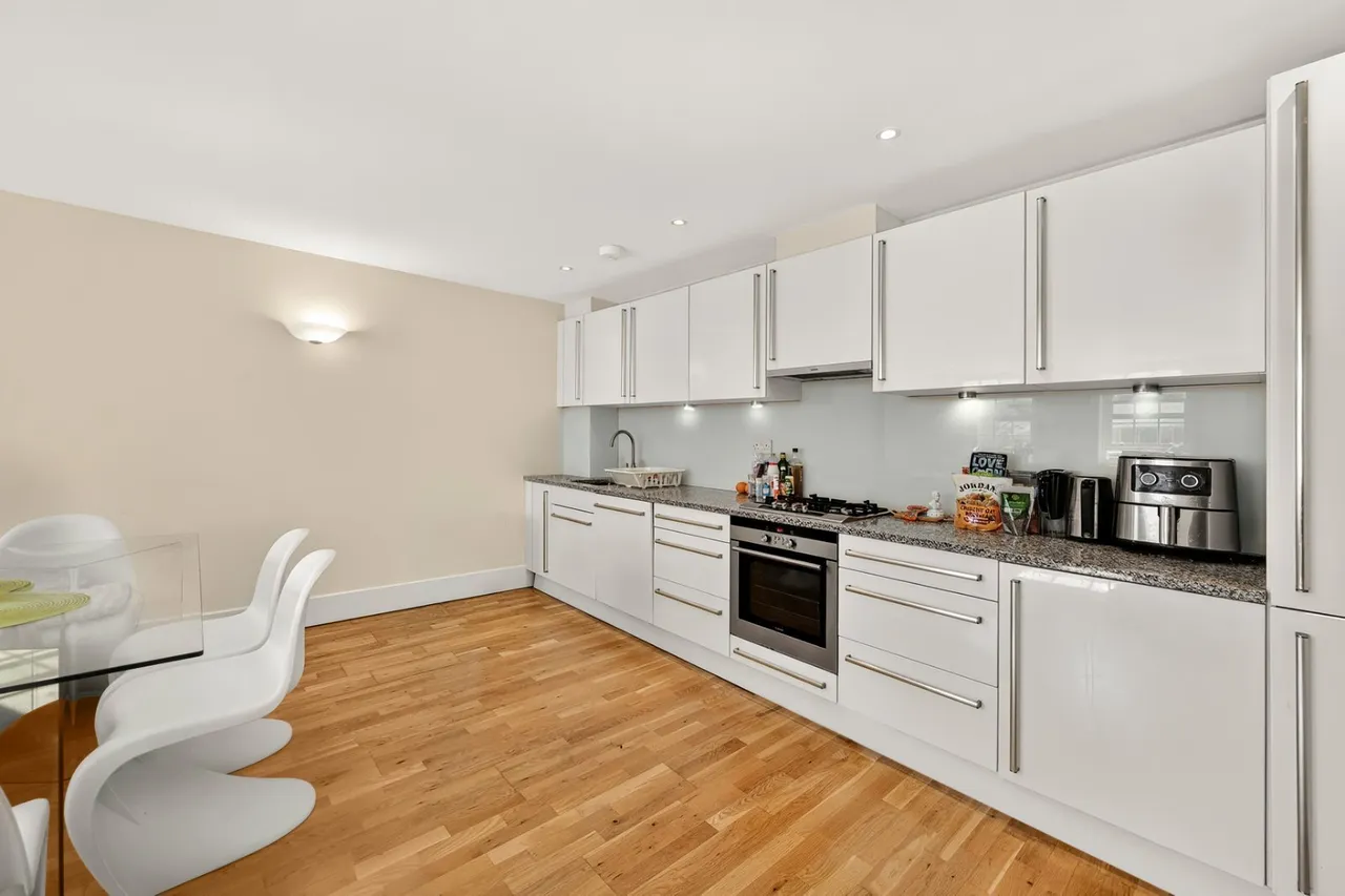 Kings Terrace, London, NW1, photo 3