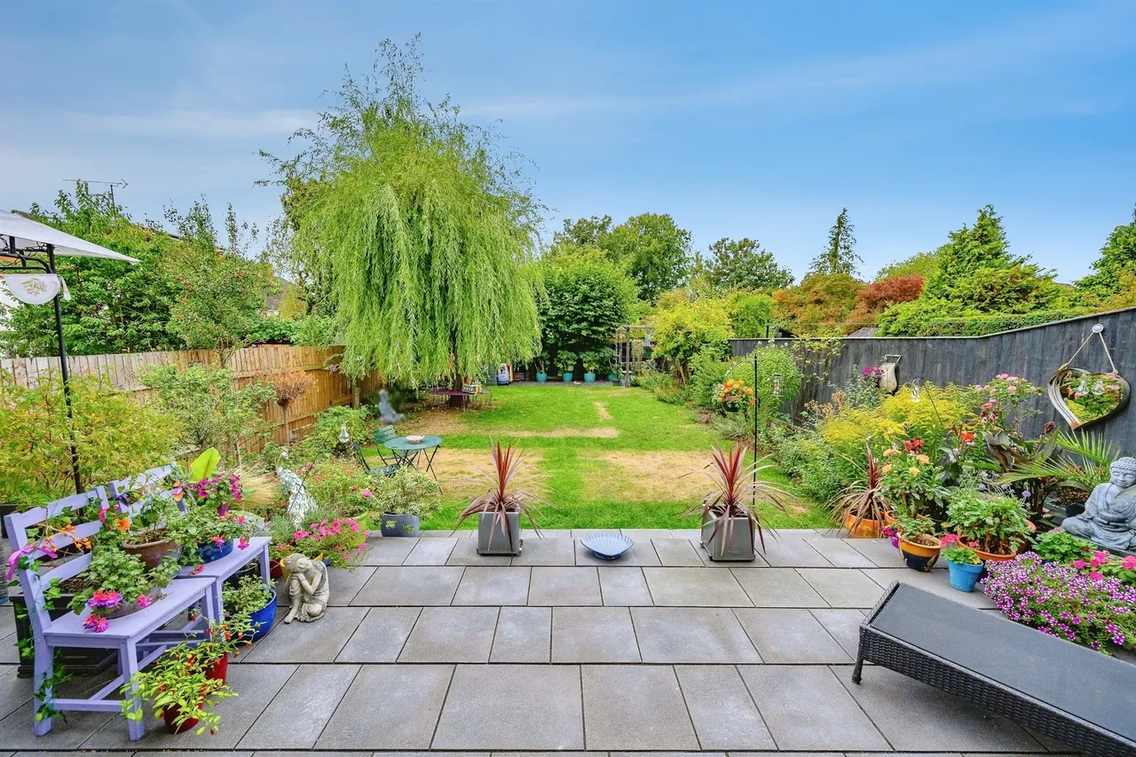 Marston Gardens, Luton, LU2, photo 2