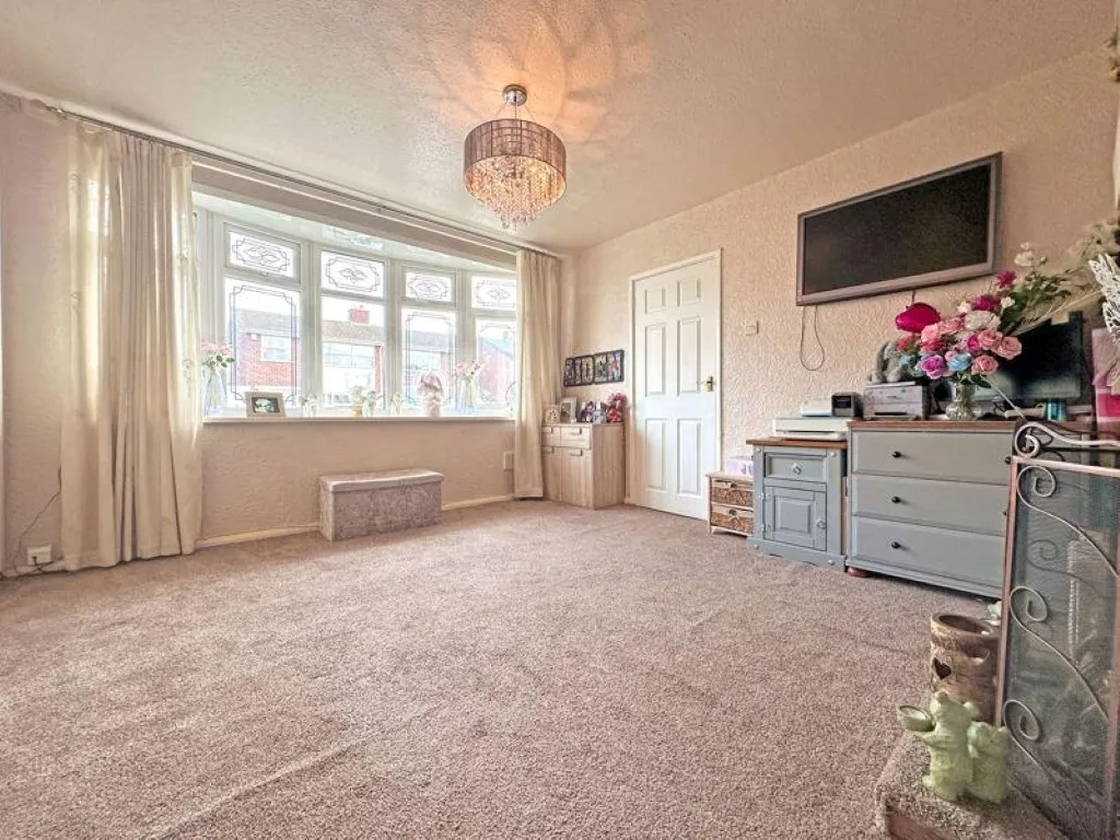 Bertram Close, Tipton, DY4, photo 10