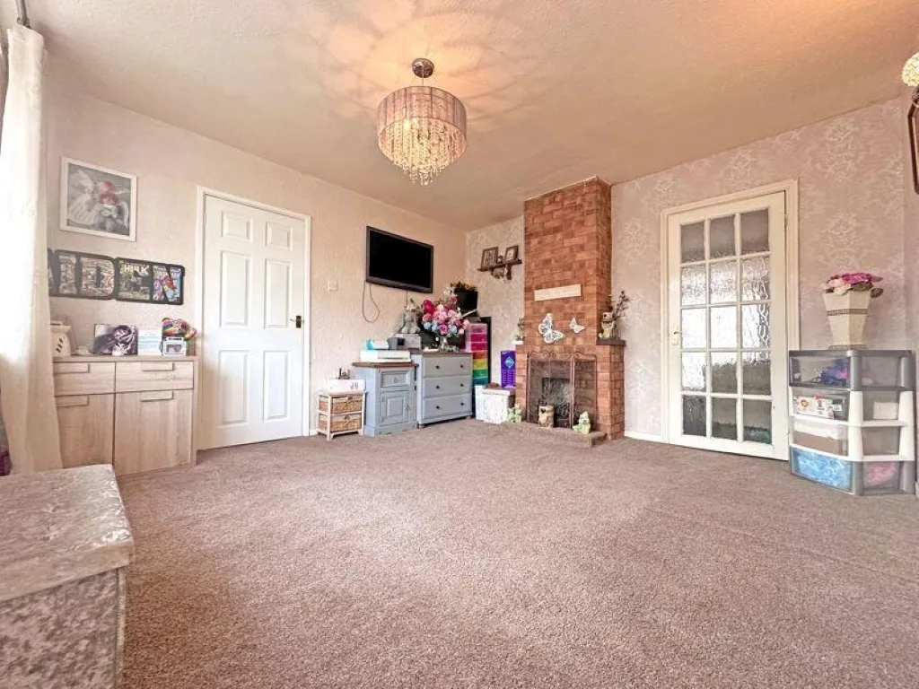 Bertram Close, Tipton, DY4, photo 9