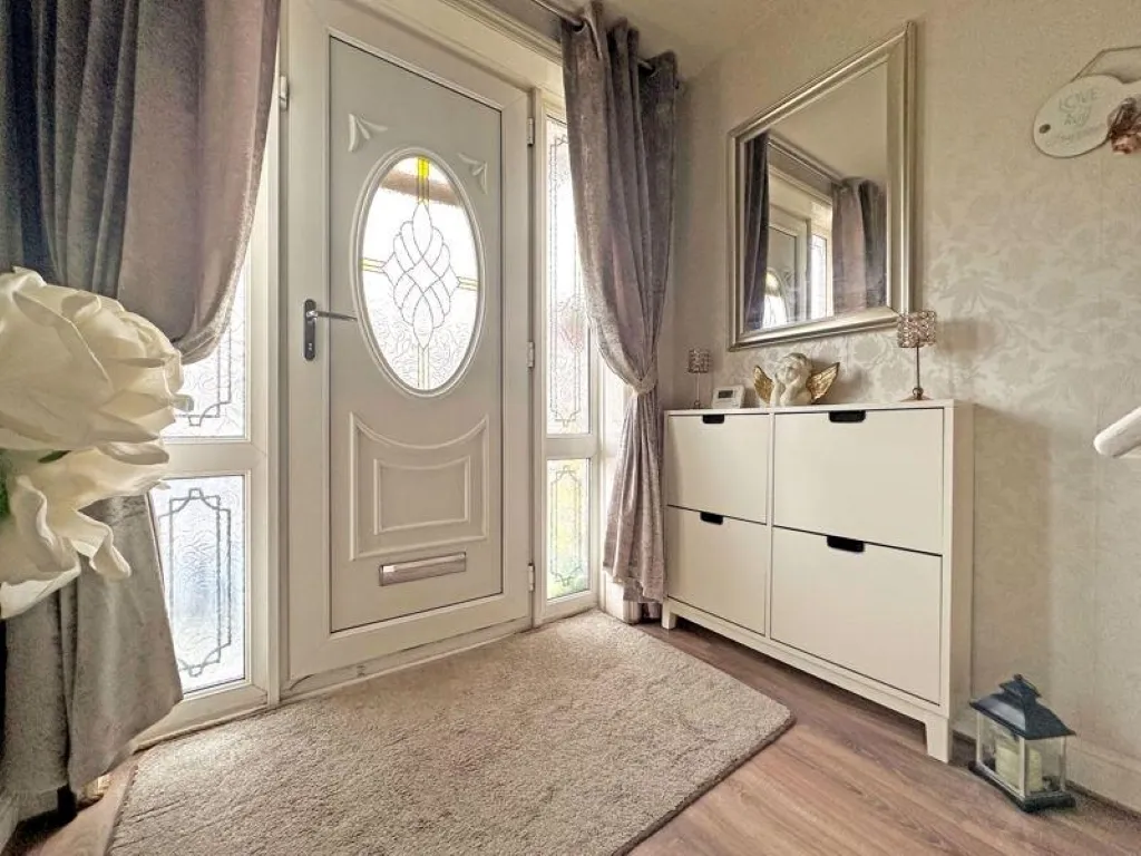 Bertram Close, Tipton, DY4, photo 11