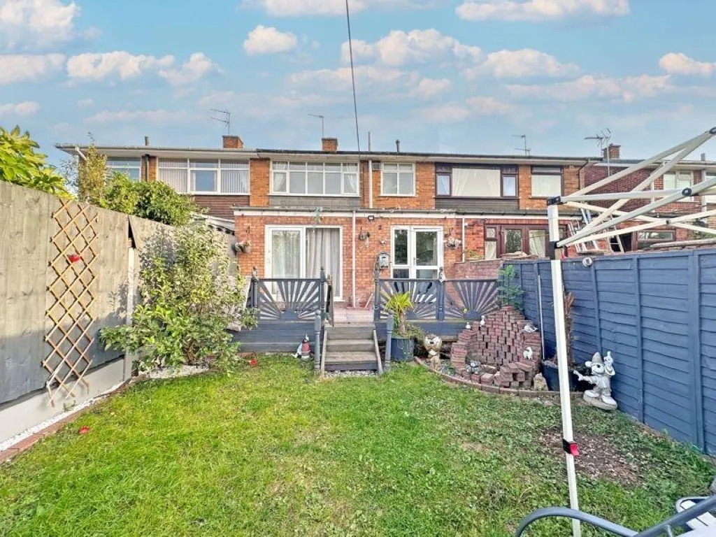 Bertram Close, Tipton, DY4, photo 19