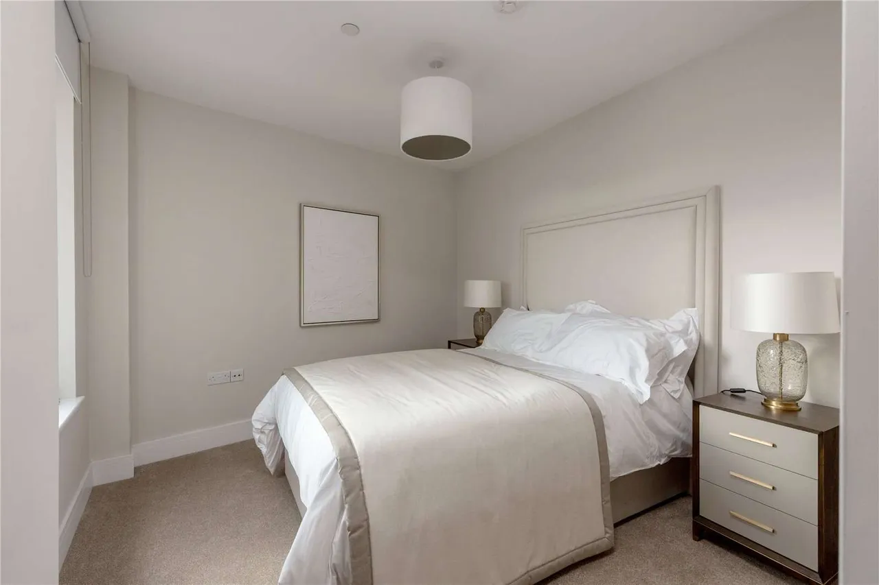 Flat 31 Logie Green Road, Edinburgh, Midlothian, EH7 4GR, photo 9