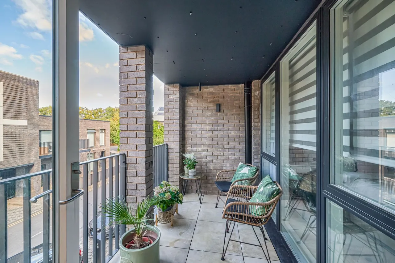 Ravensbury Terrace, Earlsfield, SW18, photo 3