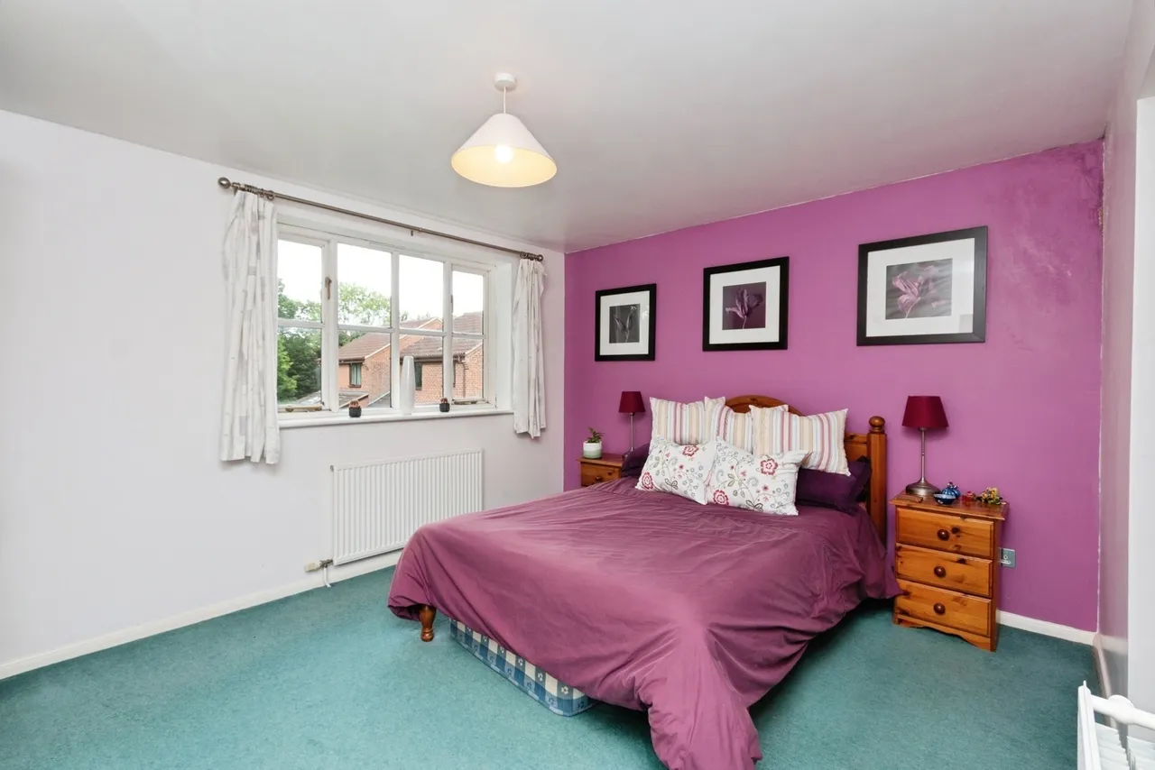 Meadowland, Chineham, RG24, photo 7