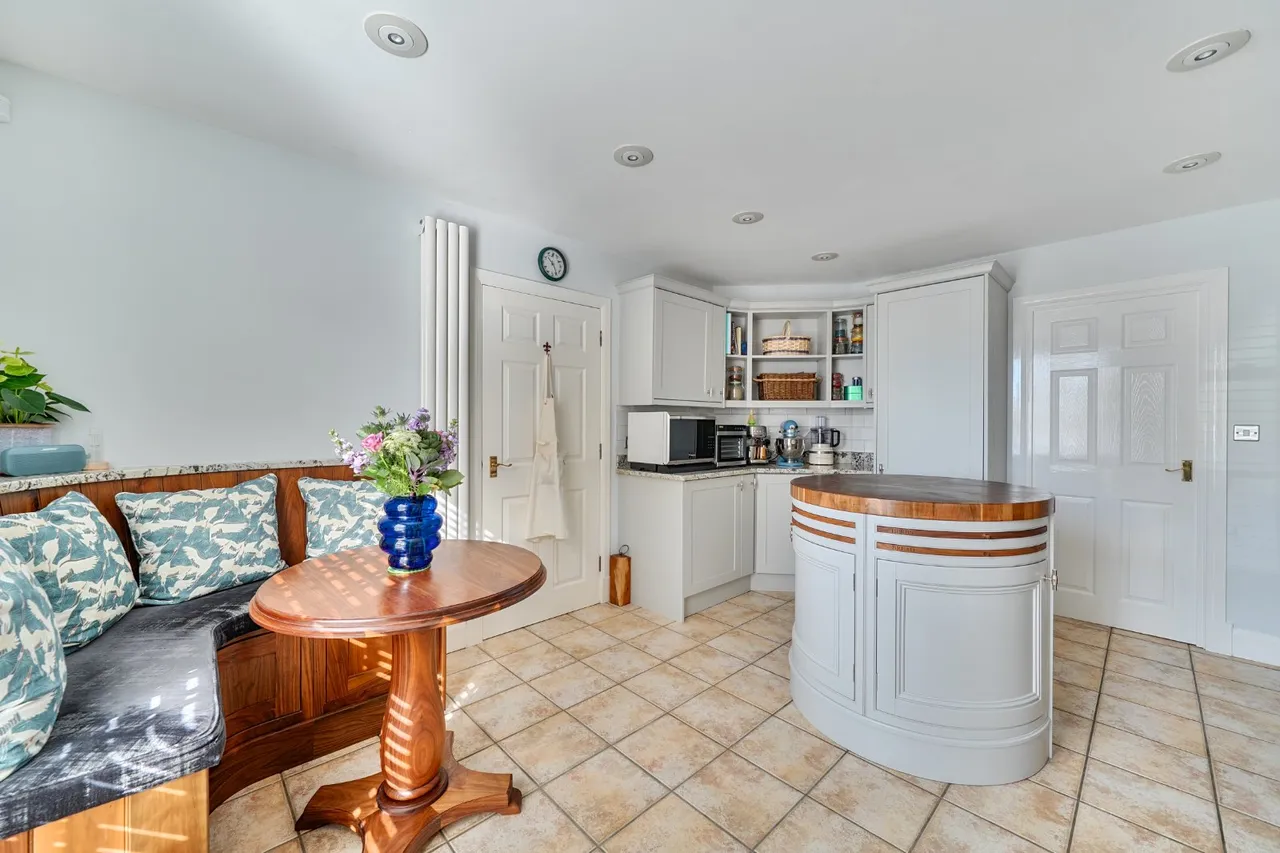 Thomas Hardy Drive, Shaftesbury, SP7, photo 3