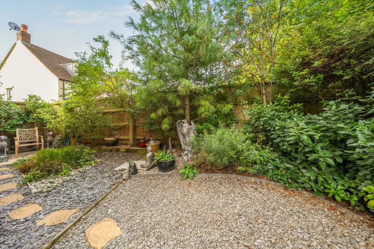 Thomas Hardy Drive, Shaftesbury, SP7, photo 22