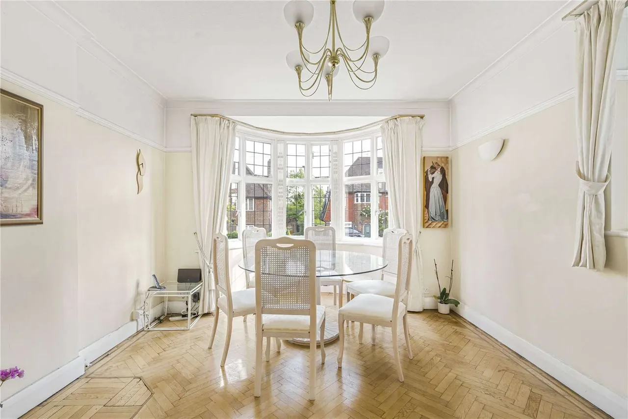 Brim Hill, London, N2 0EZ, photo 10