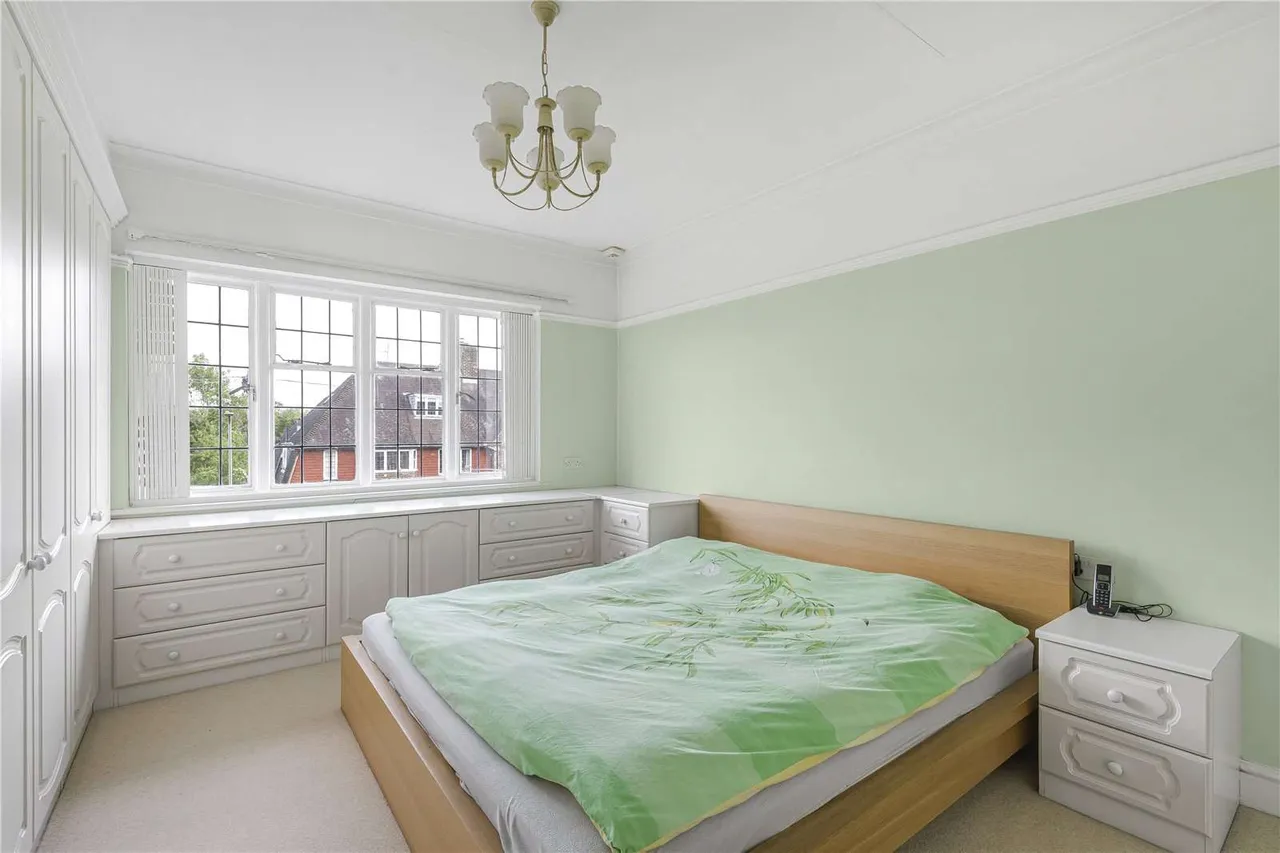 Brim Hill, London, N2 0EZ, photo 11