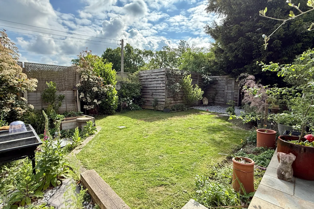 Pinewood Road, St. Ives, BH24, photo 22