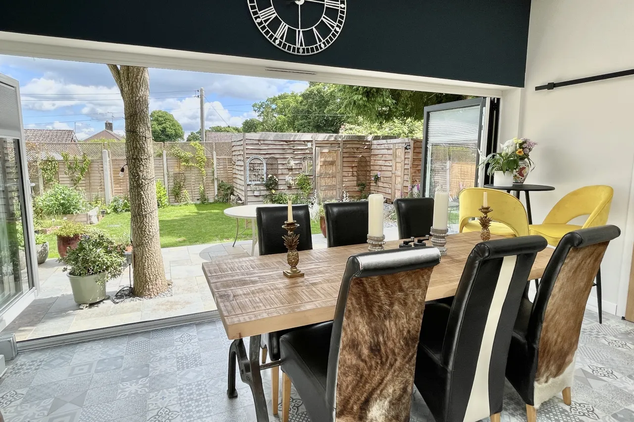 Pinewood Road, St. Ives, BH24, photo 6