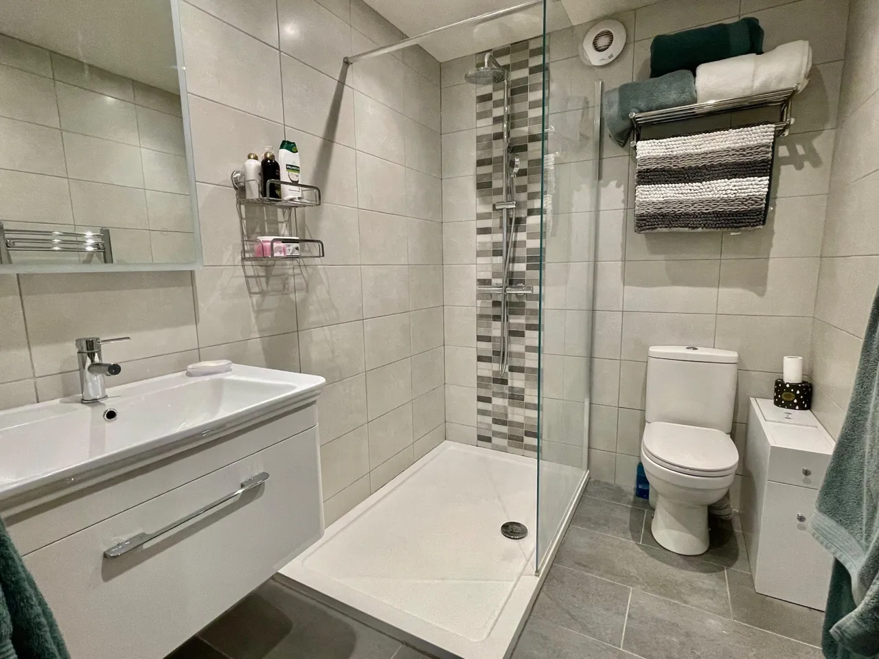 Pinewood Road, St. Ives, BH24, photo 17