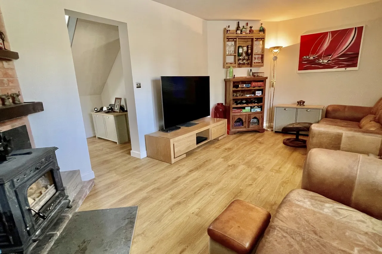 Pinewood Road, St. Ives, BH24, photo 10