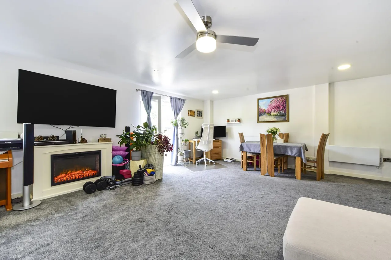 Wain Avenue, Chesterfield, S41, photo 6